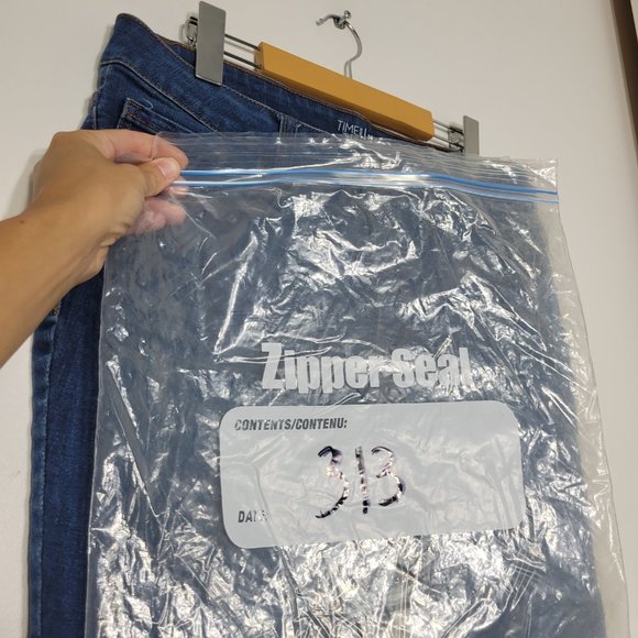 Time and Tru Denim Blue Jeans High Rise Skinny Slim Womens Plus Size 16 Petite - Picture 11 of 12